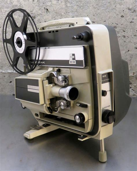 Vintage 1960s Mcm Wollensak 8mm Reel To Reel Home Movie Film Projector