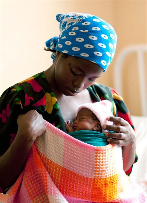 unicef tanzania on twitter when mothers breastfeed their gentle touch and breathing also