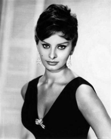 54 best sophia loren images on pinterest faces beautiful people and famous people
