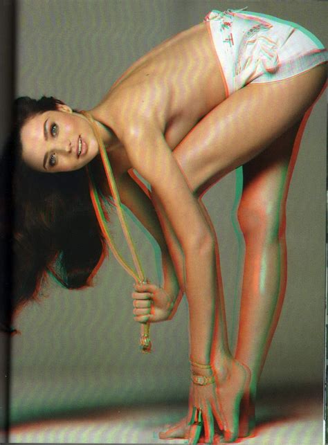 Miranda Kerr Topless In 3d 15 Photos Thefappening