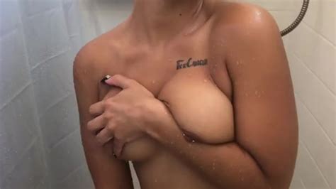 luna s infamous shower show premium snapchat content redtube