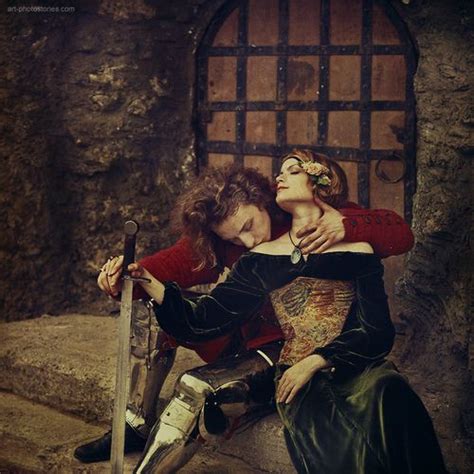 Couple Kiss And Knight Bild Romantic Art Medieval Romance