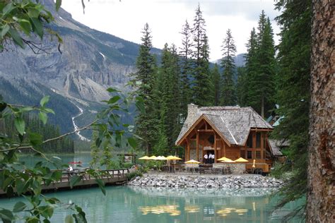 quaint mountain huts  emerald lake canada