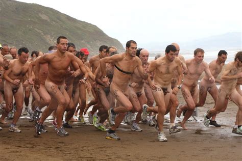 naked runners cfnmnaked runners
