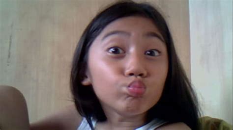Duckface Overtakes The Philippines 25 Pics