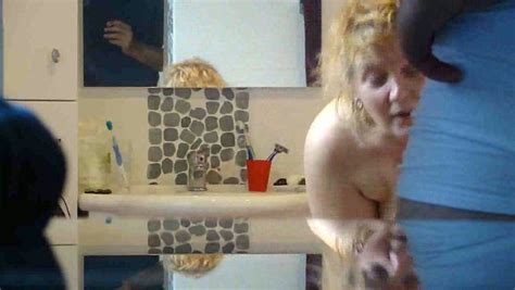 hidden cam in the bathroom of my grandma caught her naked video