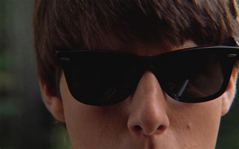 Ray Ban Wayfarer Sunglasses Worn By Tom Cruise In Risky