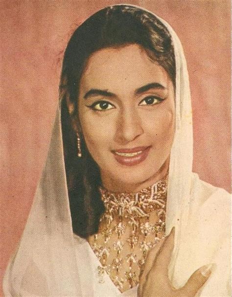 vintage bollywood nutan indian actresses in exquisite