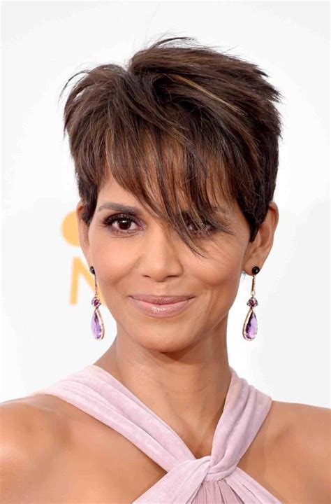 30 Classy And Simple Short Hairstyles For Older Women Hairdo Hairstyle
