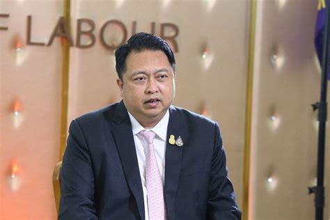 minister  labor expresses condolences  itaewon incident  orders  verify thai labors