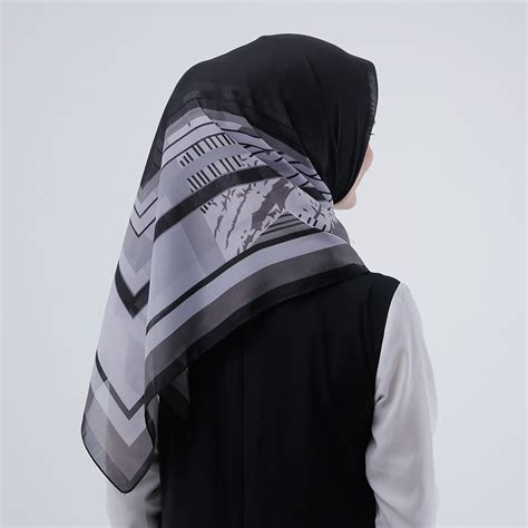 jual zoya hijab kerudung tulsa scarf black  lapak zoya store