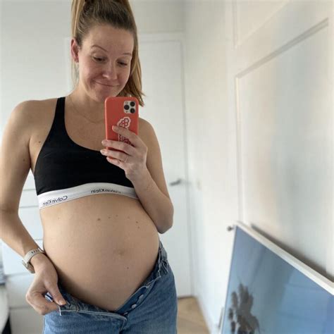 zwangerschapsupdate  weken  die buik nog groter en mijn eerste echte zwangerschapscraving