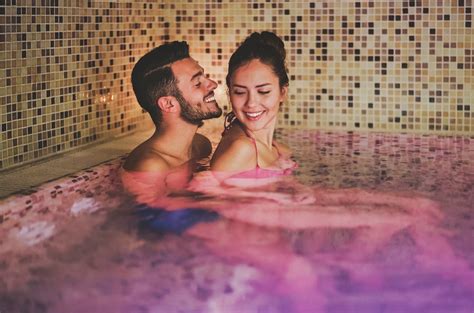 hot stone massage spa day deals couples spa packages    facial treatment juvenex spa