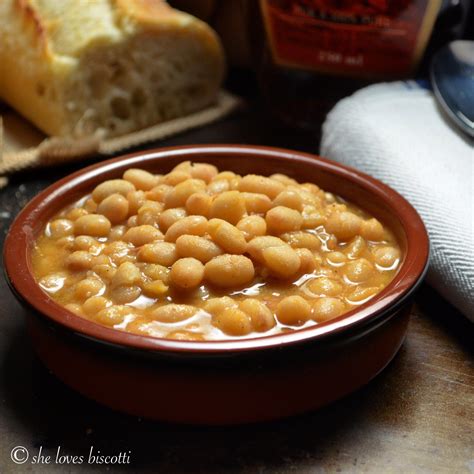 homemade quebec maple baked beans sundaysupper maple baked beans