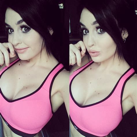supermaryface sexy and cleavage pictures 40 pics sexy youtubers