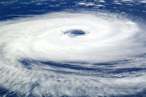 orkaan irma resulteert  vluchtannuleringen en vertragingen euclaim