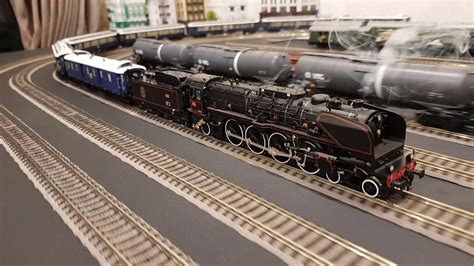 trix  class   steam locomotive youtube