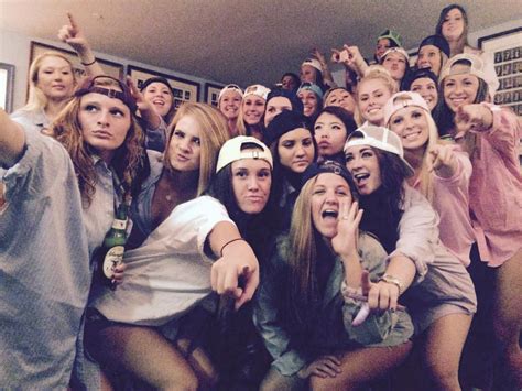 Total Sorority Move A Freshmans Guide To Frat Parties