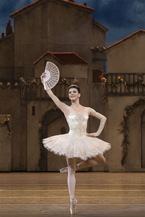 Mayara Magri As Kitri In Don Quixote The Royal Ballet