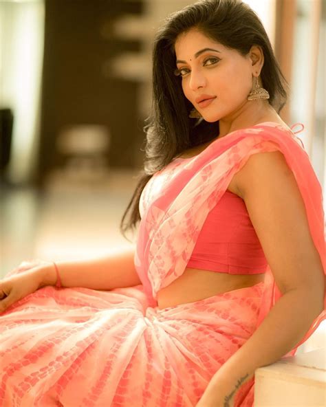 hot saree telugu actress karunya chowdary hot photos in latest fashion