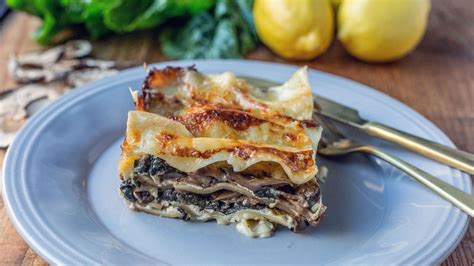 Rachael S Swiss Chard Lasagna Rachael Ray Show