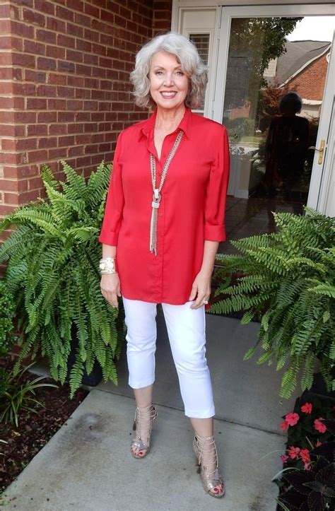 110 Elegant Outfit Ideas For Women Over 60 In 2021 Over