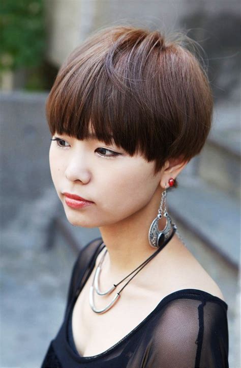 40 Cute Hairstyle For Short Hair With Bangs