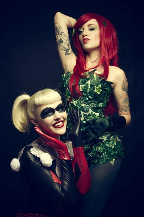 Cosplay Poison Ivy And Harley Quinn Having Fun Geekpr0n