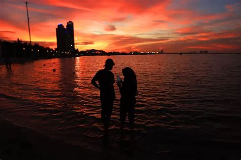 5 Pantai Di Jakarta Cocok Untuk Liburan Tiket Masuk Foto Lokasi