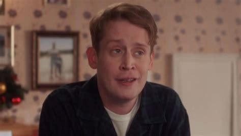 A Macaulay Culkin Classic Is At The Top Of The Streaming Charts Giant