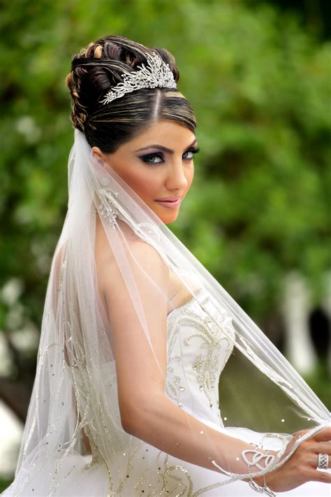 bella nella bride    kind salon exclusively   bride