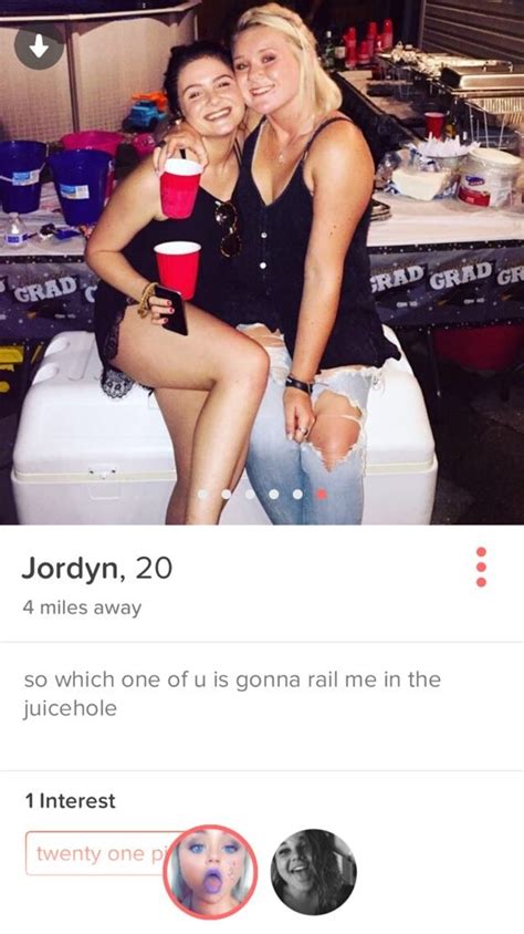 the best worst profiles and conversations in the tinder universe 61
