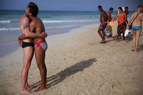 Where Cubas Gays Meet Up The New York Times
