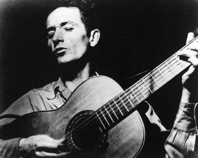 woody guthrie bio wiki  musician biographies