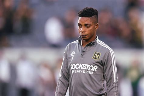 latif blessing switches lafc    england revolution