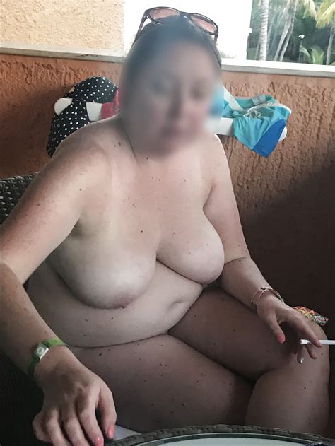 Chubby Big Tits Wife On Vacation Pt5 With Smoking 15