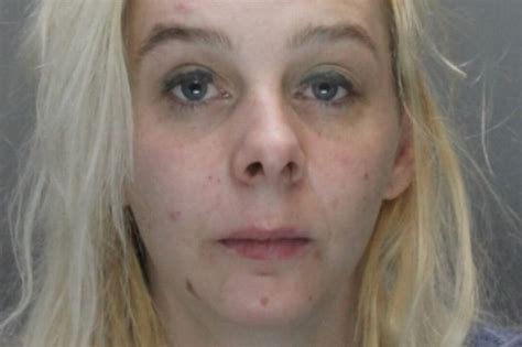 Sex Worker Brandishing Knife Banged On Married Couple S Front Door