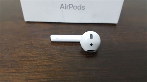 Apple Mmef2zm A Left Airpod Only Great Condition Replacement Earbud