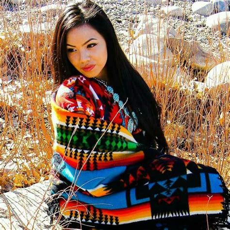 So Pretty Native American Models Native American Pictures Native