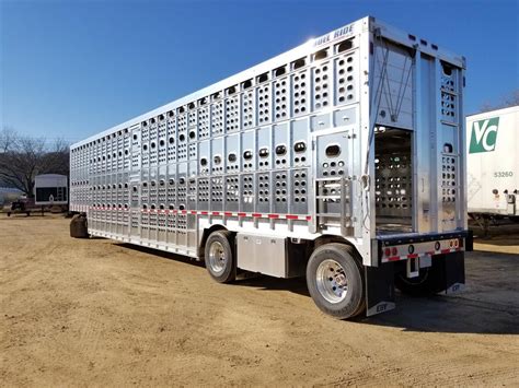 minneapolis st paul  mankato area cattle semi trailer capacity
