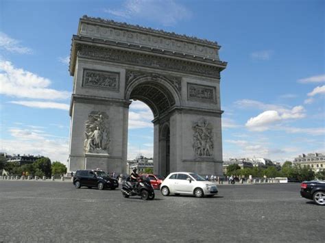 paris gate picture  paris ile de france tripadvisor
