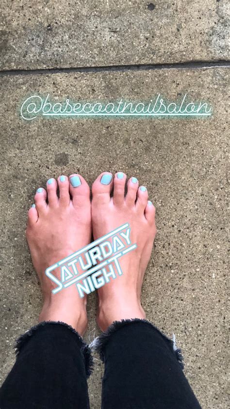 Olivia Wildes Feet
