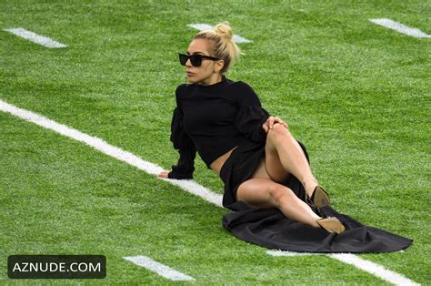 lady gaga flashes her panties for super bowl 2017 at nrg stadium in
