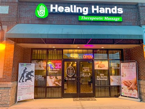 healing hands spa