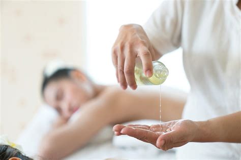 Aromatic Full Body Massage Medi Spa