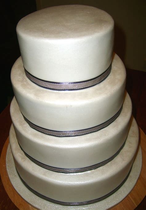 caketopia  tier wedding cake