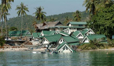 December 2004 The Deadliest Tsunami In World’s History