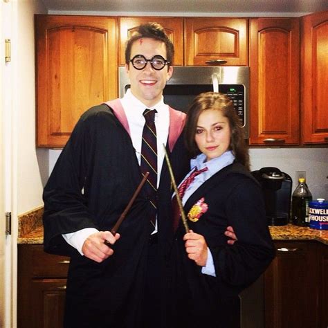 32 Flawlessly Adorable Harry Potter Couple Costume Ideas