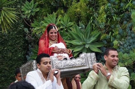 The Story Behind The Lesbian Indian Wedding That Stole The Internet S