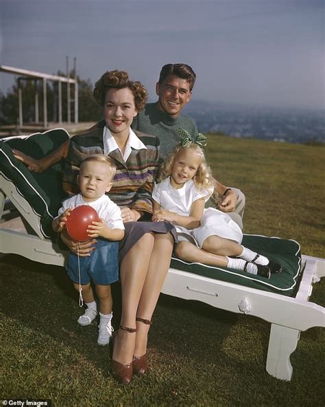 ronald reagan s first wife jane wyman attempted suicide in